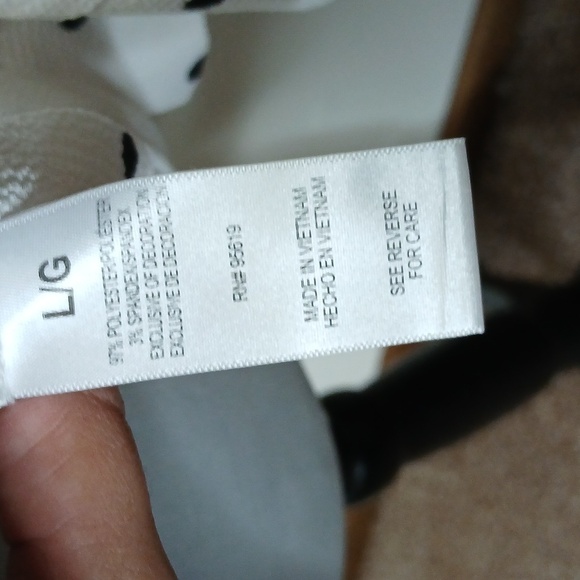 Fever women's slit collar polka dot quarter sleeve blouse size large - Picture 10 of 13